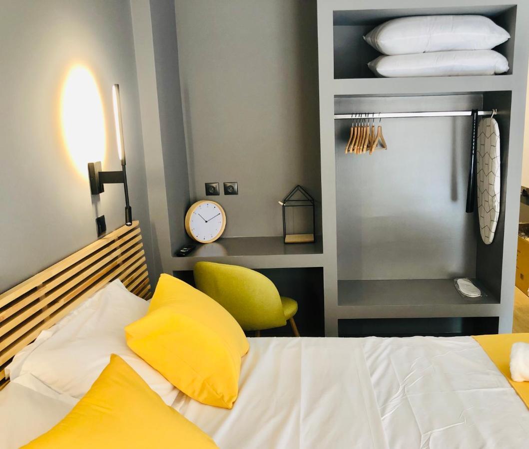 Metropolitan Complex Suite 2@Faliro ピレウス エクステリア 写真
